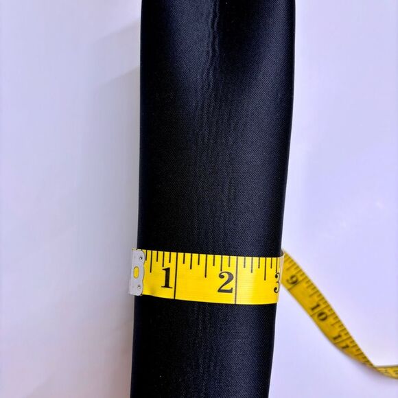 Skims Black Neoprene Pouch - Like New - Picture 7 of 7